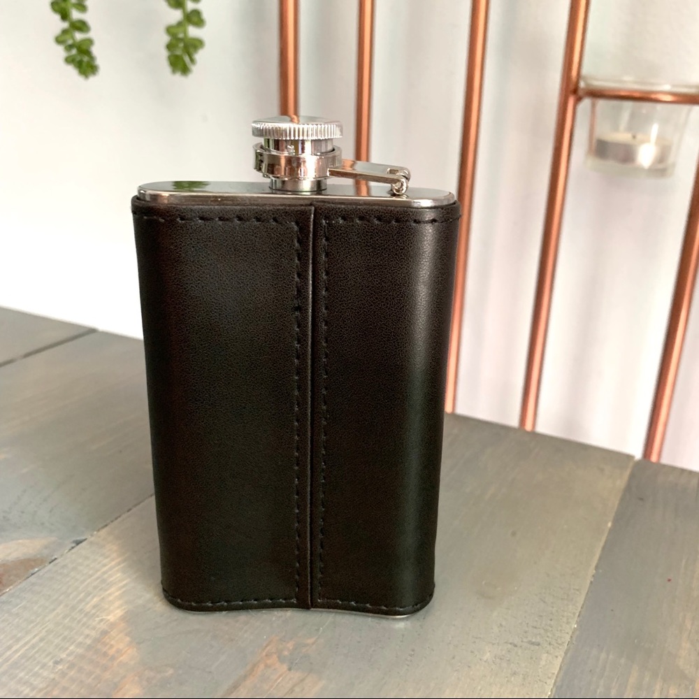 Small Whiskey Business Black Faux Leather Flask - Picture 4 of 6